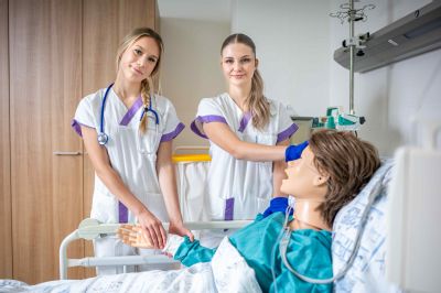 AGEL Vyšší odborná škola zdravotnická spustila druhé kolo přijímacího řízení pro obor všeobecná sestra